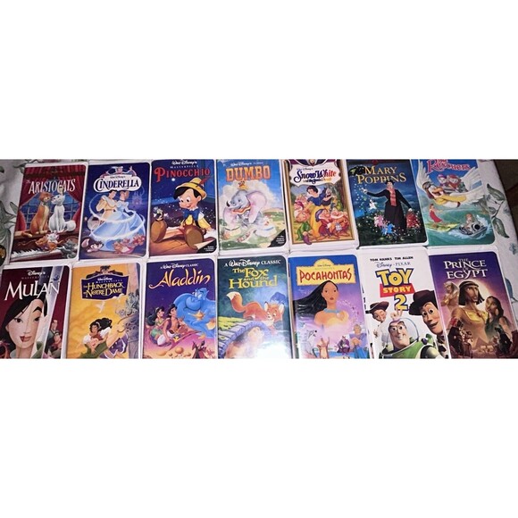 Lot of 14 Disney VHS tapes Pre-Owned. Tested And Play Very Good!!! - Picture 3 of 3
